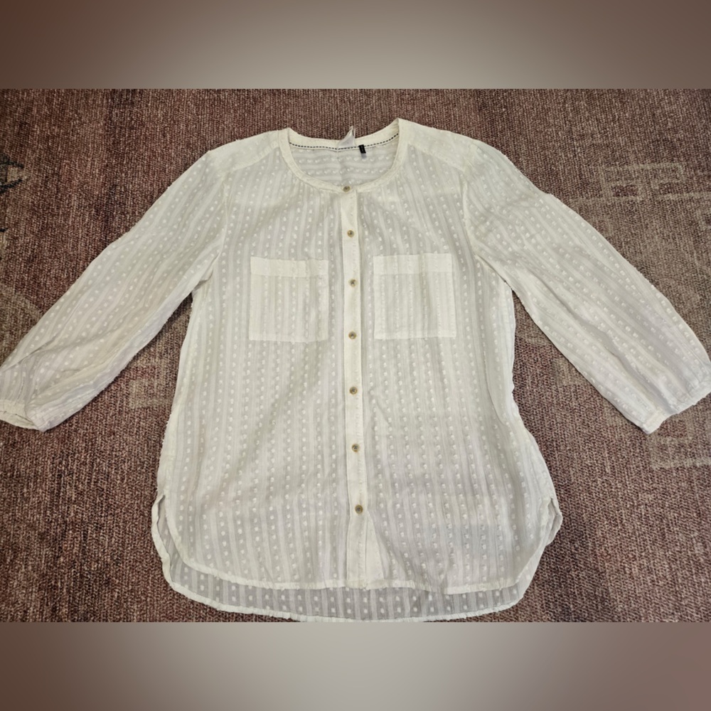 Anthropologie Akemi+Kin embroidered bohemian white textured button down top sm